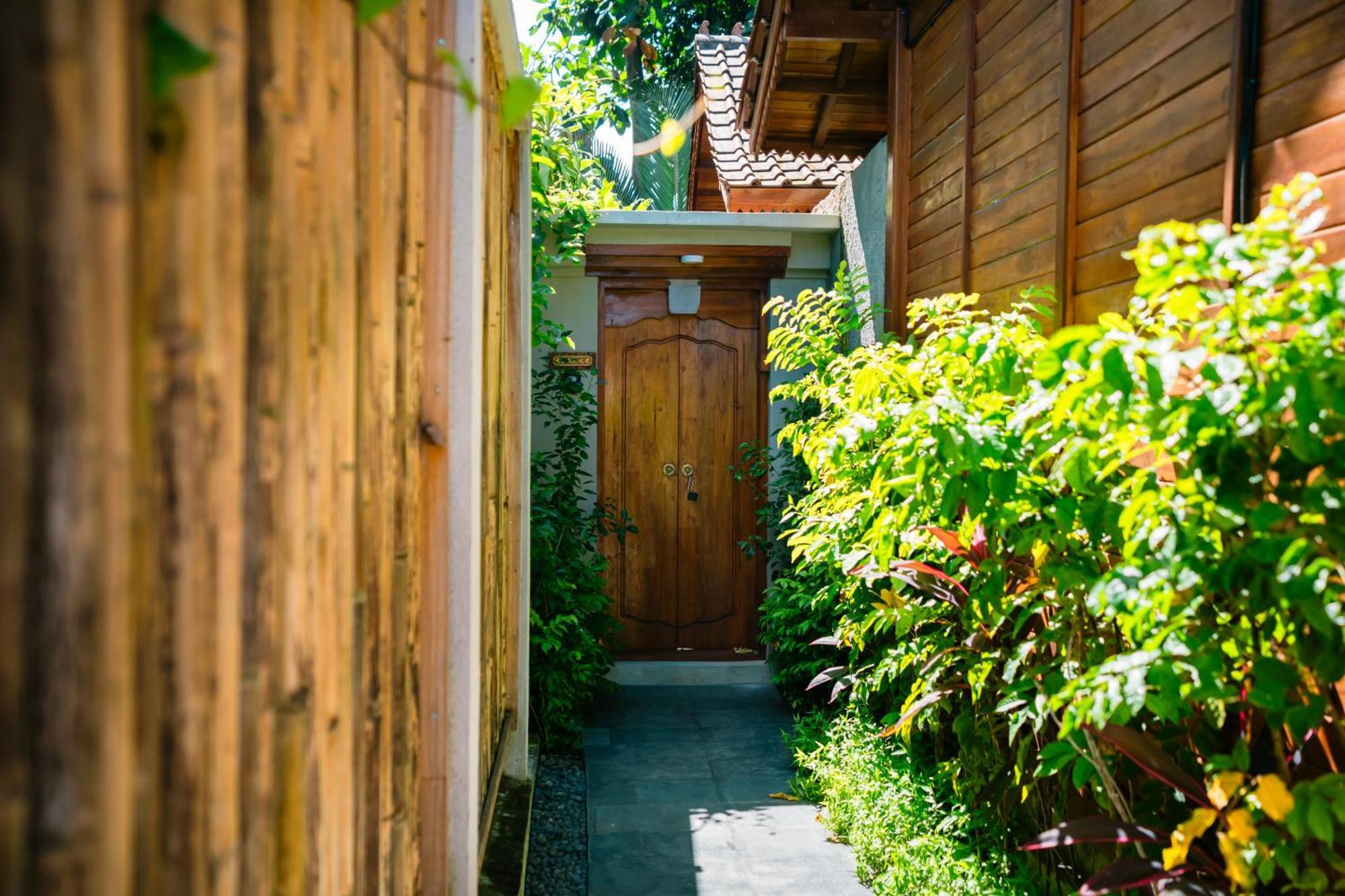 Ngesil Private Joglo & Pool Hotel Ubud  Ngoại thất bức ảnh