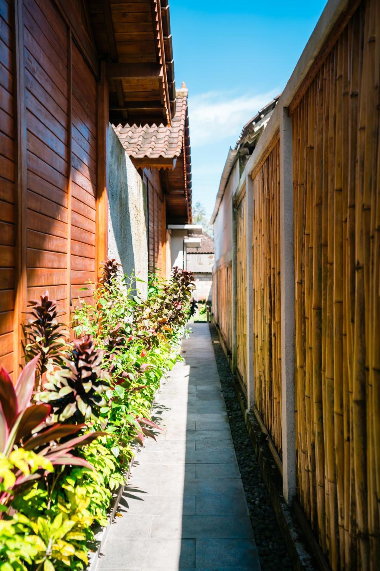 Ngesil Private Joglo & Pool Hotel Ubud  Ngoại thất bức ảnh